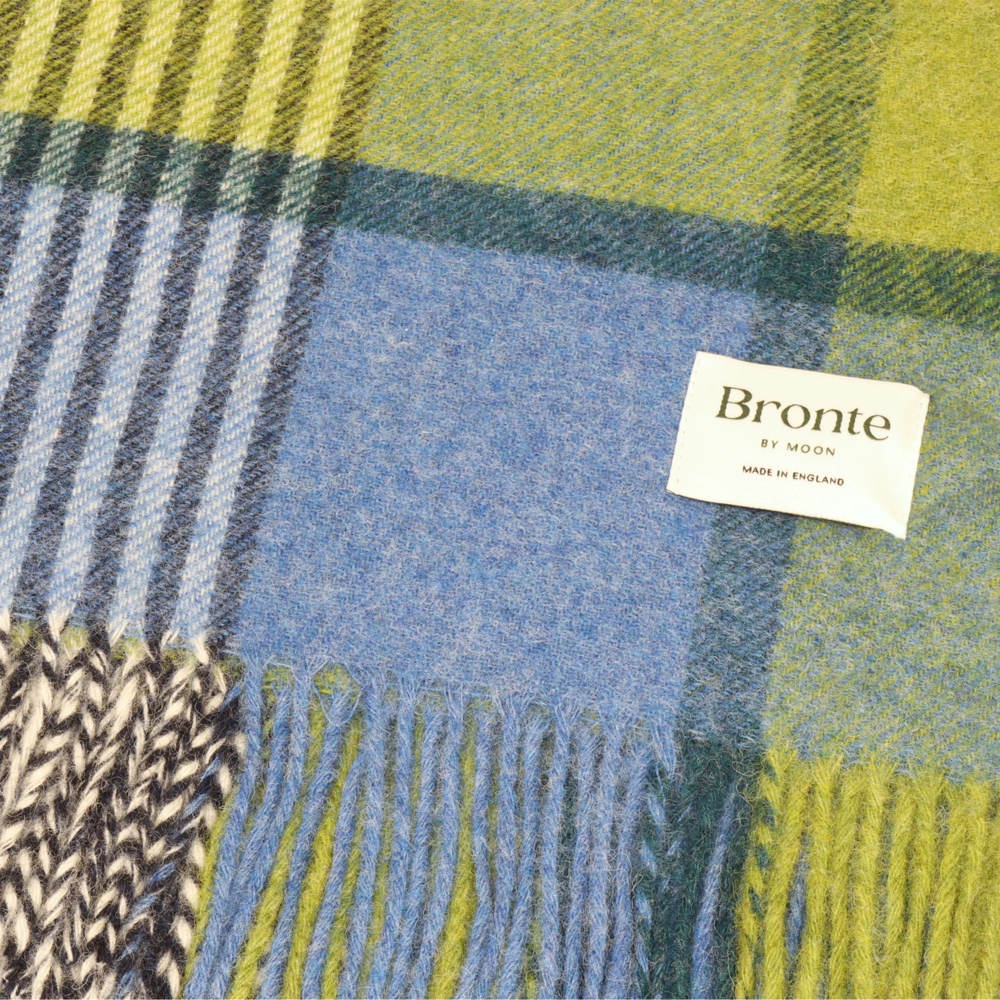 Bronte by Moon Thorpeness Sea Wool Throw - Image 3