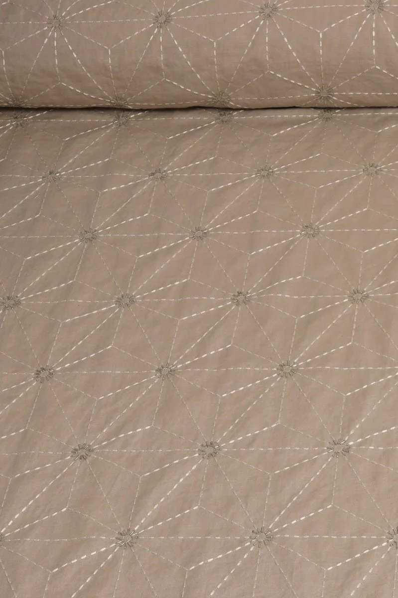 Clearance Voyage Estrella Fawn Fabric - Image 2