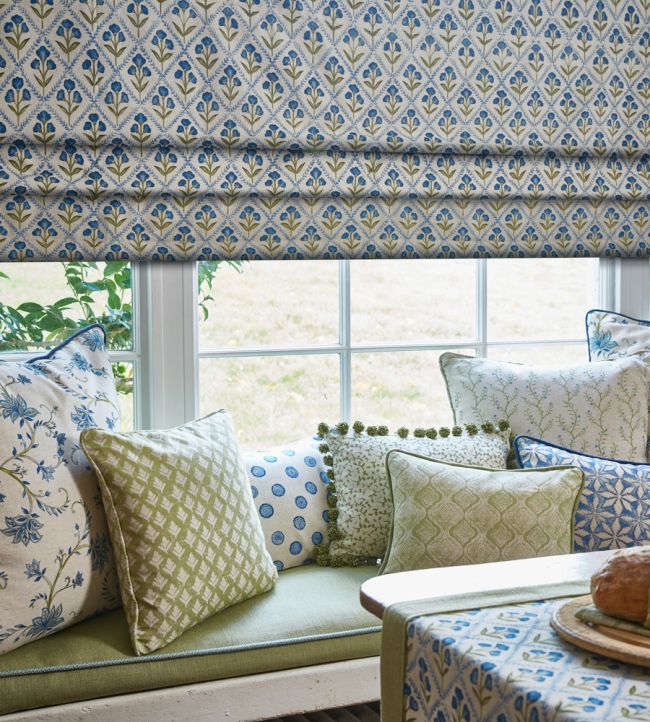 Prestigious Textiles Daisy Cornflower Fabric - Image 8