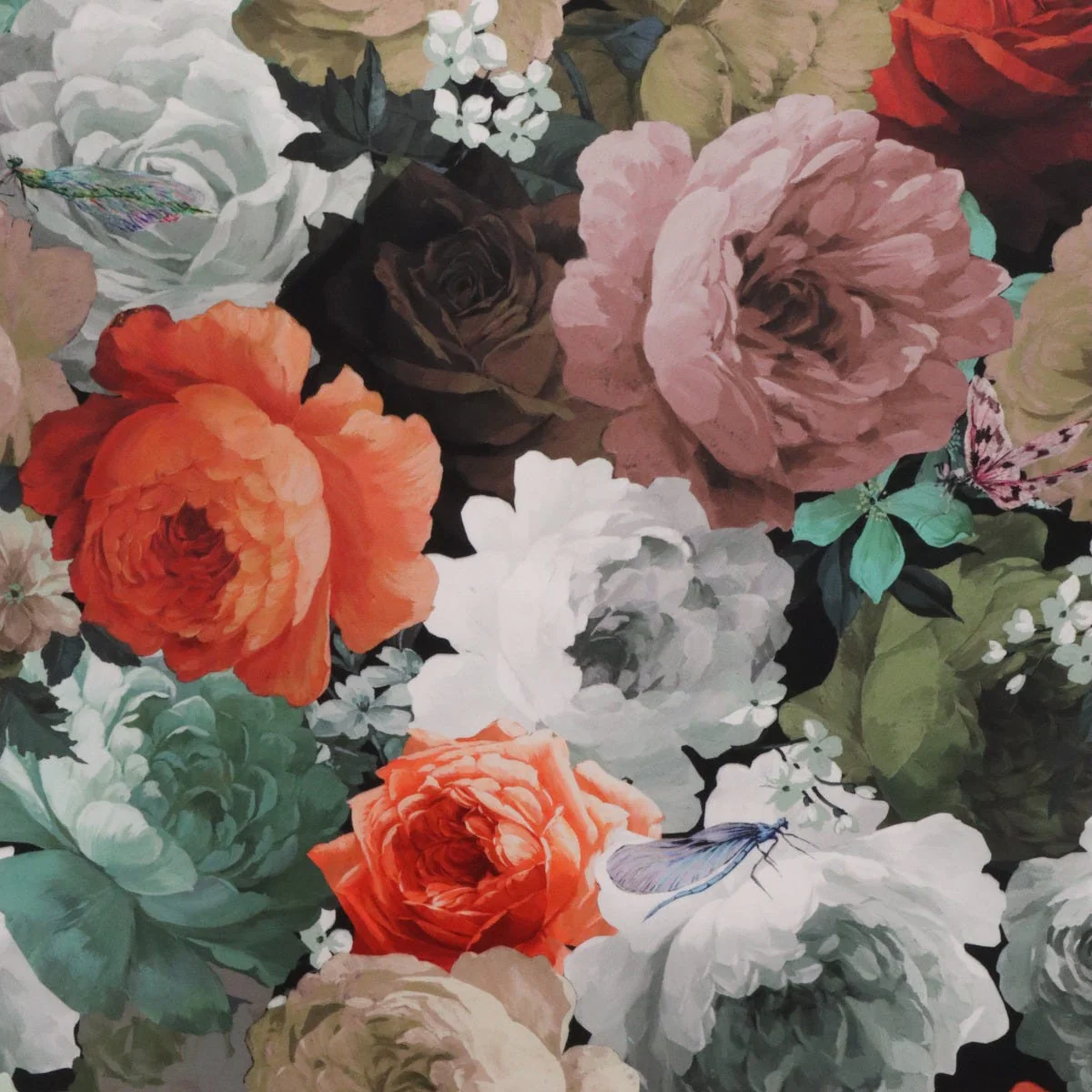 Clearance Rosa Clementine & Bugs Velvet Fabric - Image 5