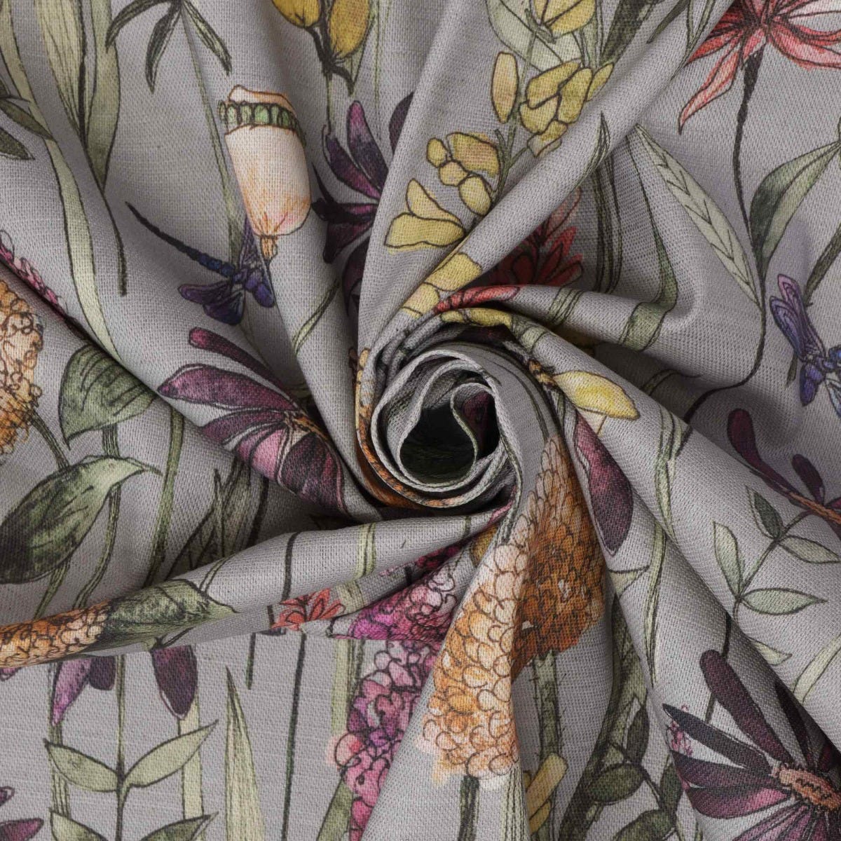 Voyage Maison Florabunda Russet Fabric - Image 3